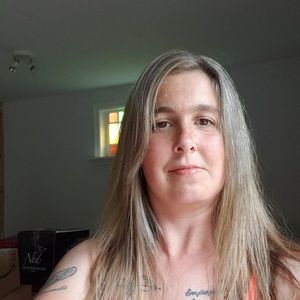 Meet your Posher, Carrie